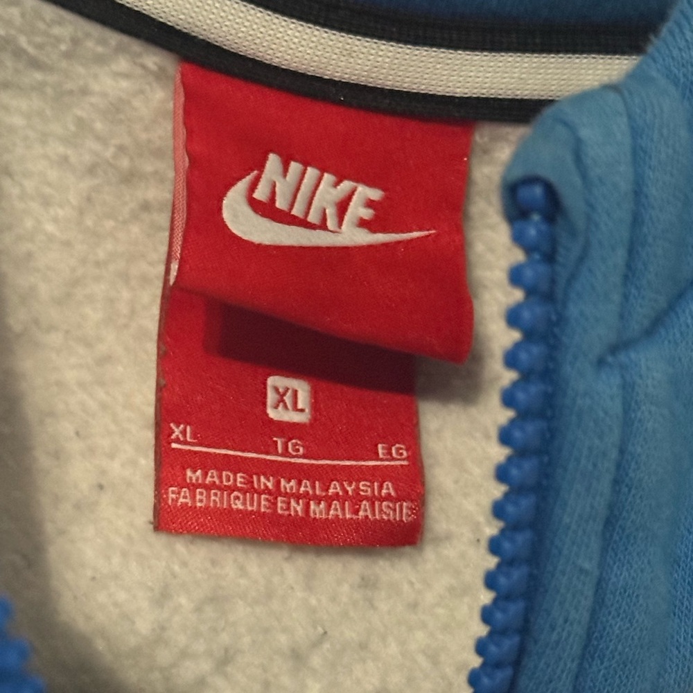 Nike Kids Two-Tone Hoodie Kids XL - Picture 2 of 5